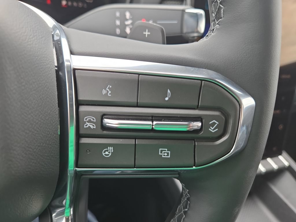 New 2026 GMC Terrain Elevation w/ Technology Package II FWD image 16