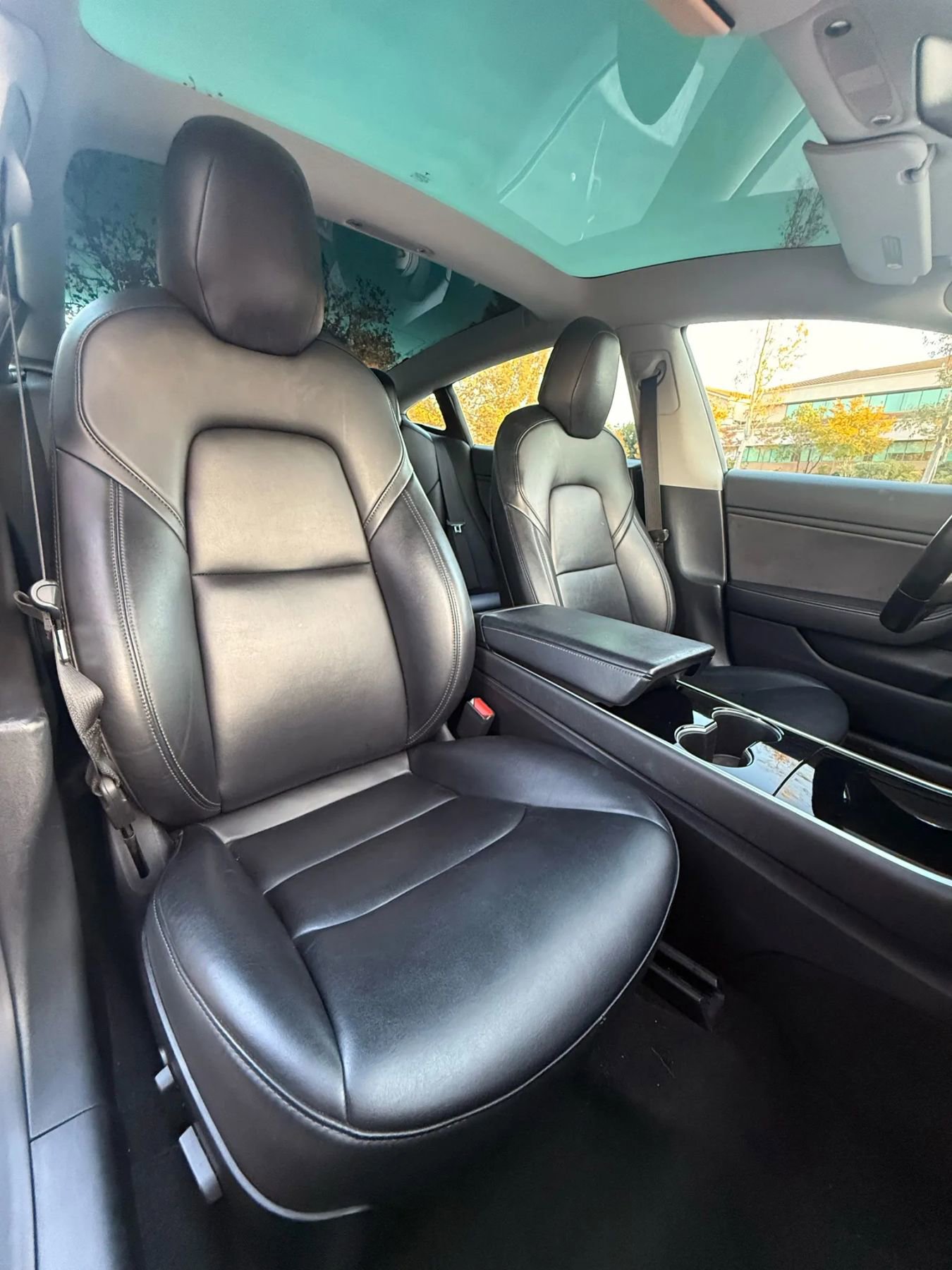 Used 2018 Tesla Model 3 Long Range image 25