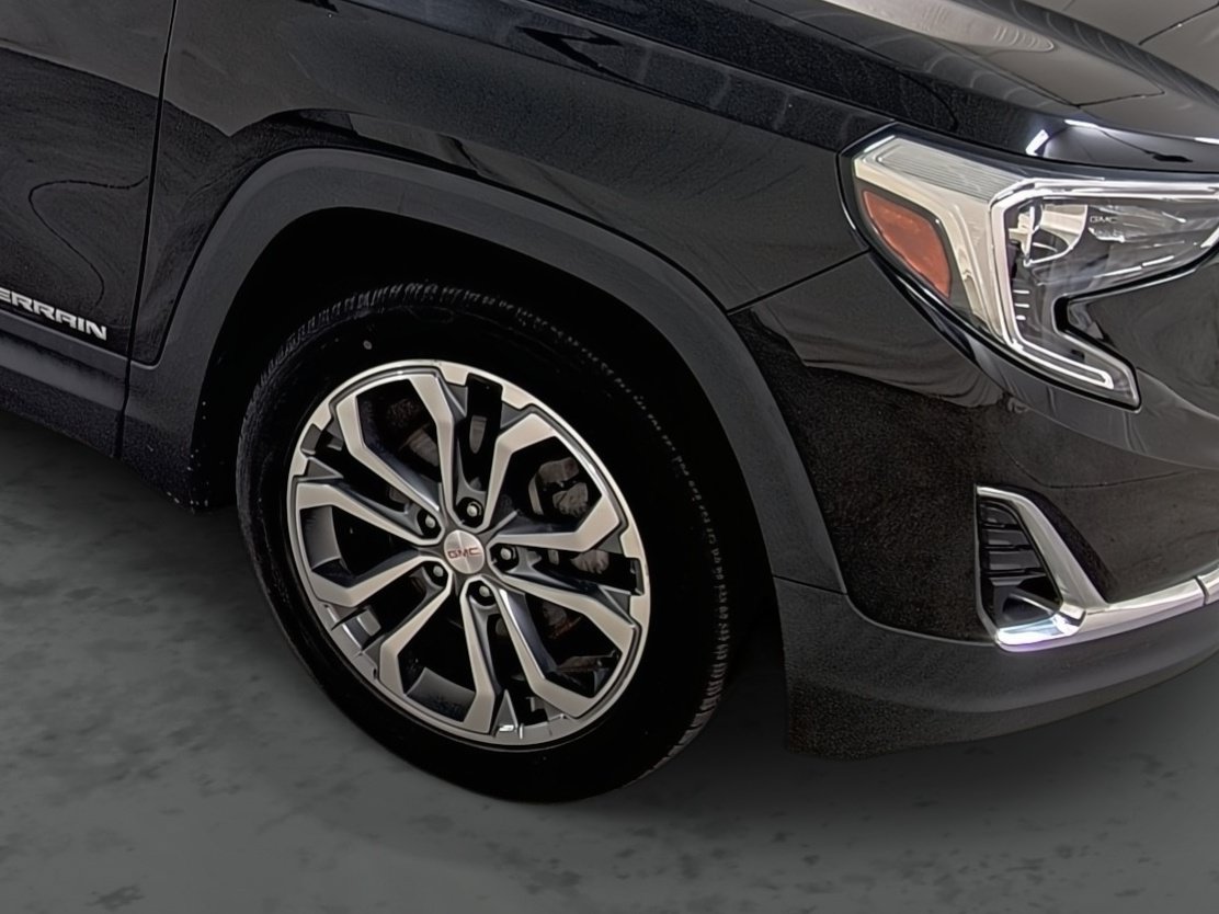 Used 2018 GMC Terrain SLT w/ Preferred Package AWD/4WD image 14