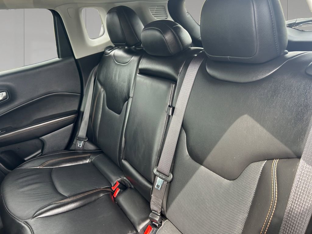 Used 2021 Jeep Compass Limited w/ Sun and Sound Group AWD/4WD image 16