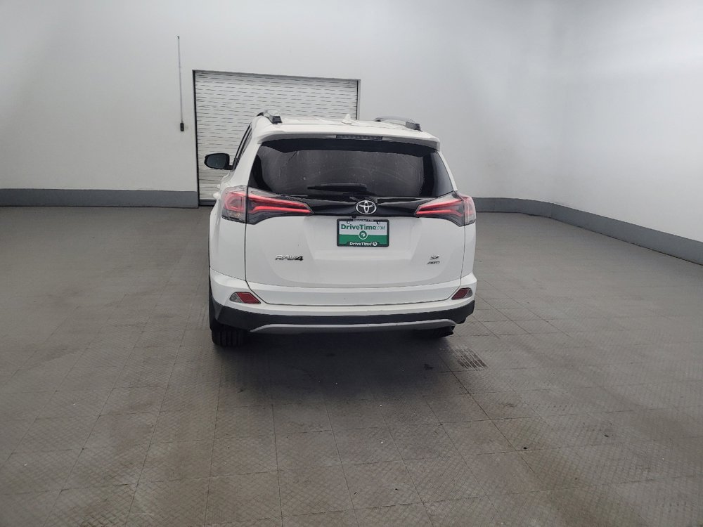 Used 2018 Toyota RAV4 SE w/ Power Extra Value Package AWD/4WD image 6