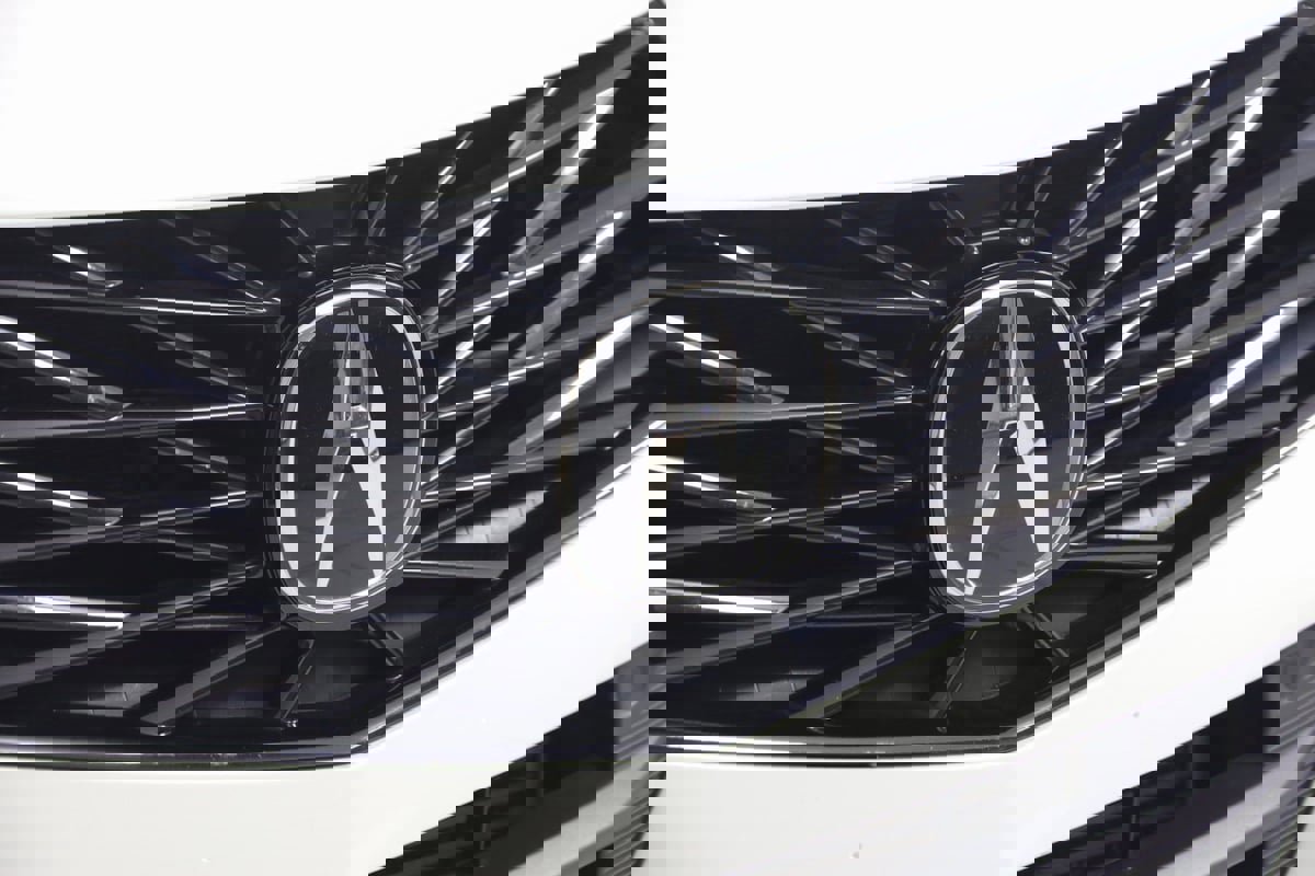 Used 2024 Acura TLX w/ Technology Package image 16