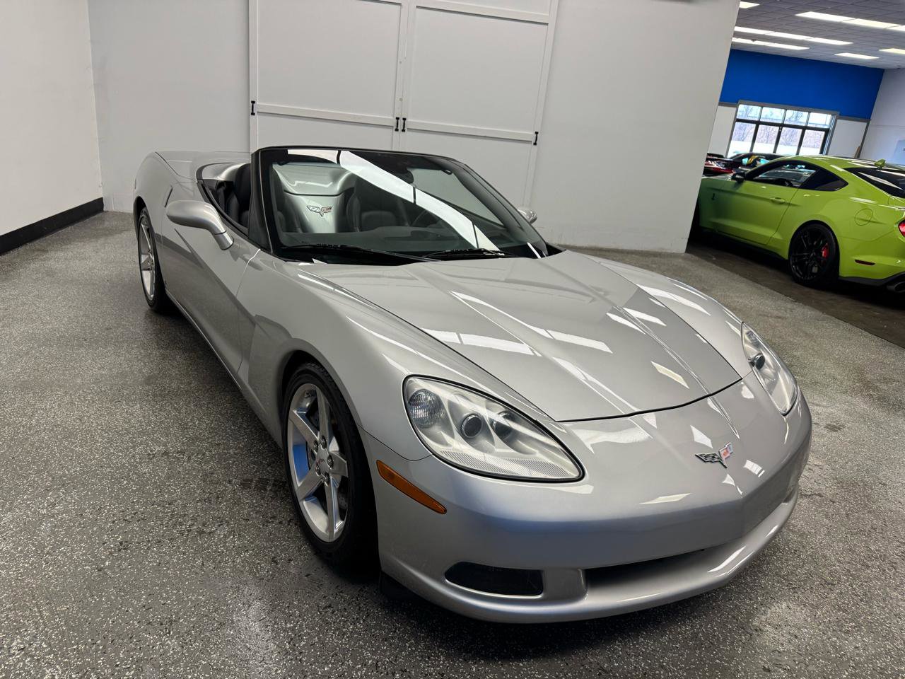 Used 2006 Chevrolet Corvette Convertible w/ Preferred Equipment Group image 4