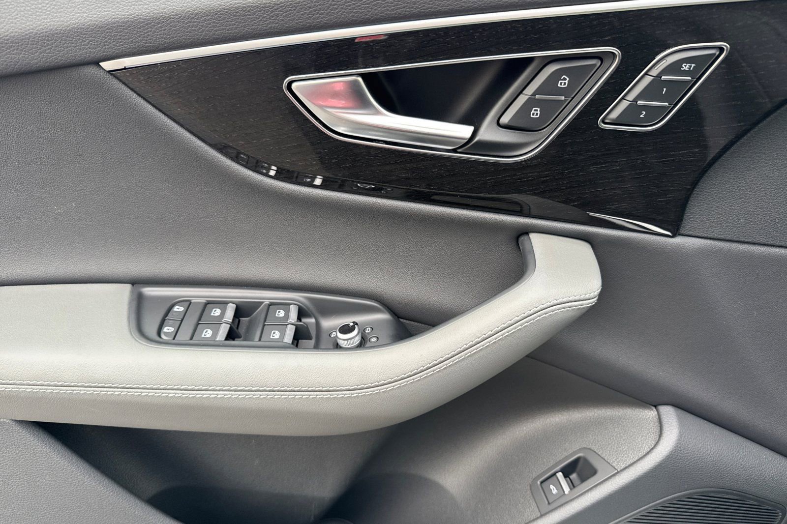 New 2025 Audi Q7 2.0T Premium Plus AWD/4WD image 10