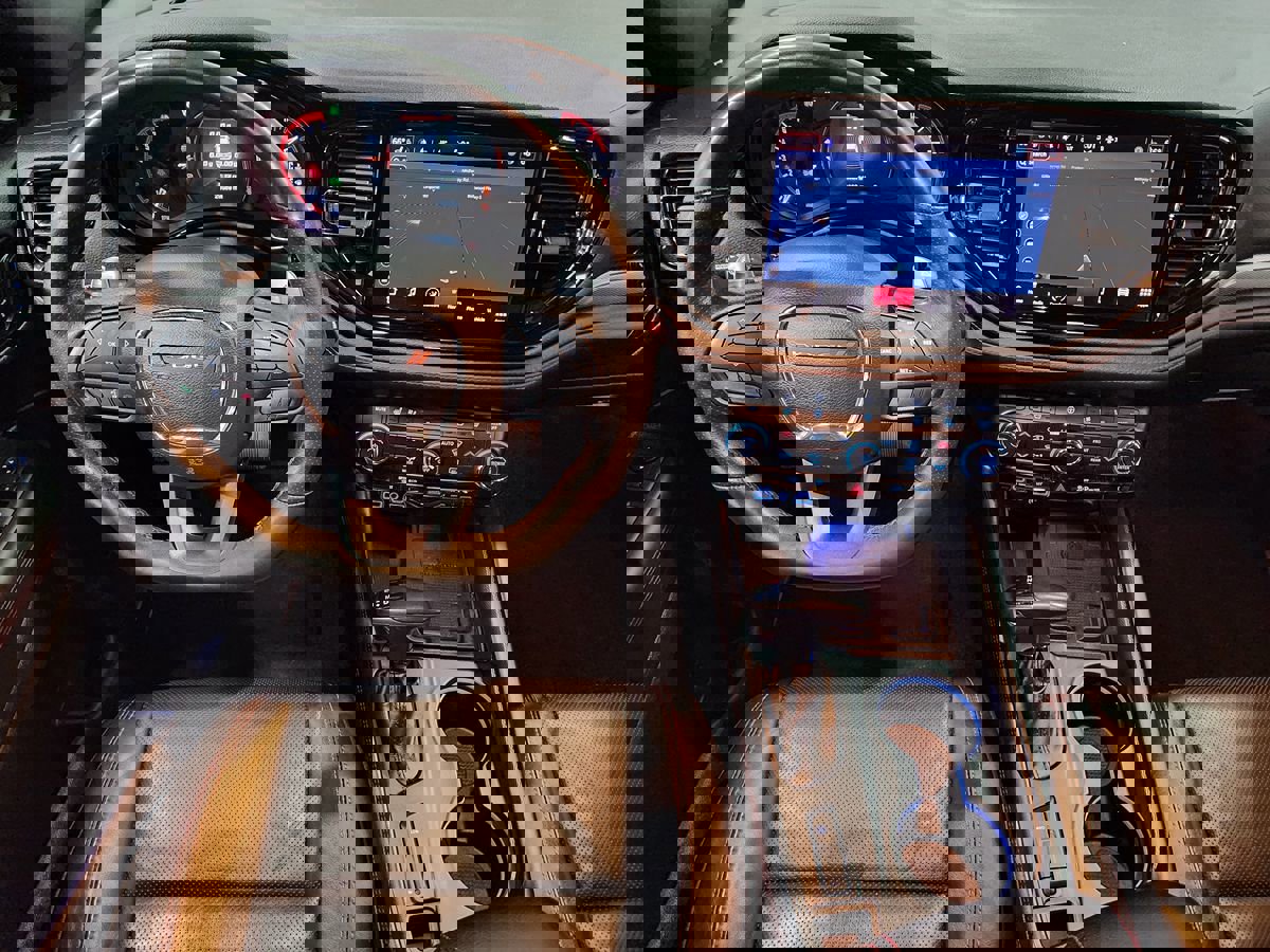 Used 2022 Dodge Durango R/T w/ Blacktop Package image 47