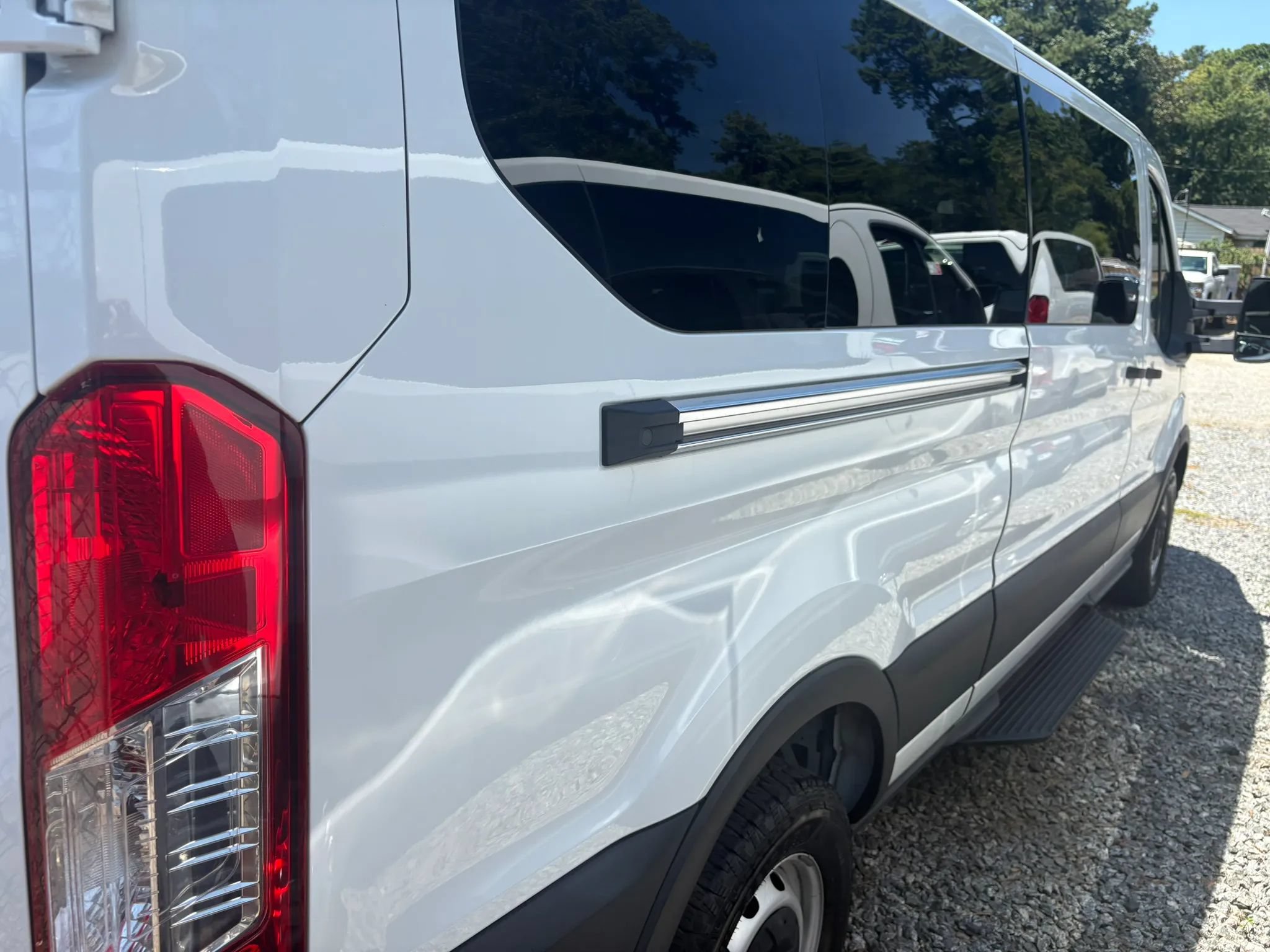 Used 2018 Ford Transit 350 XL RWD image 10