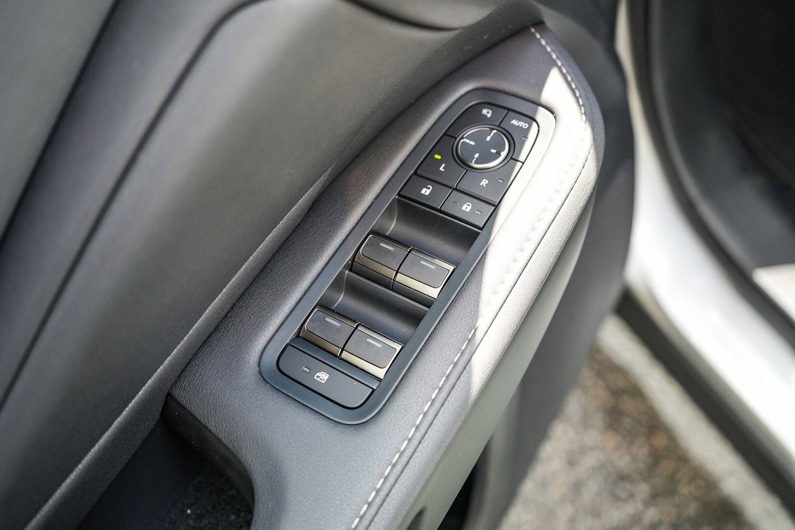 New 2026 Lexus TX 350 FWD image 19