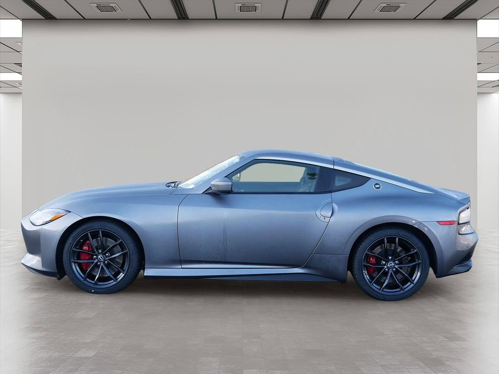 Used 2024 Nissan Z Performance w/ Floor Mat Package image 3