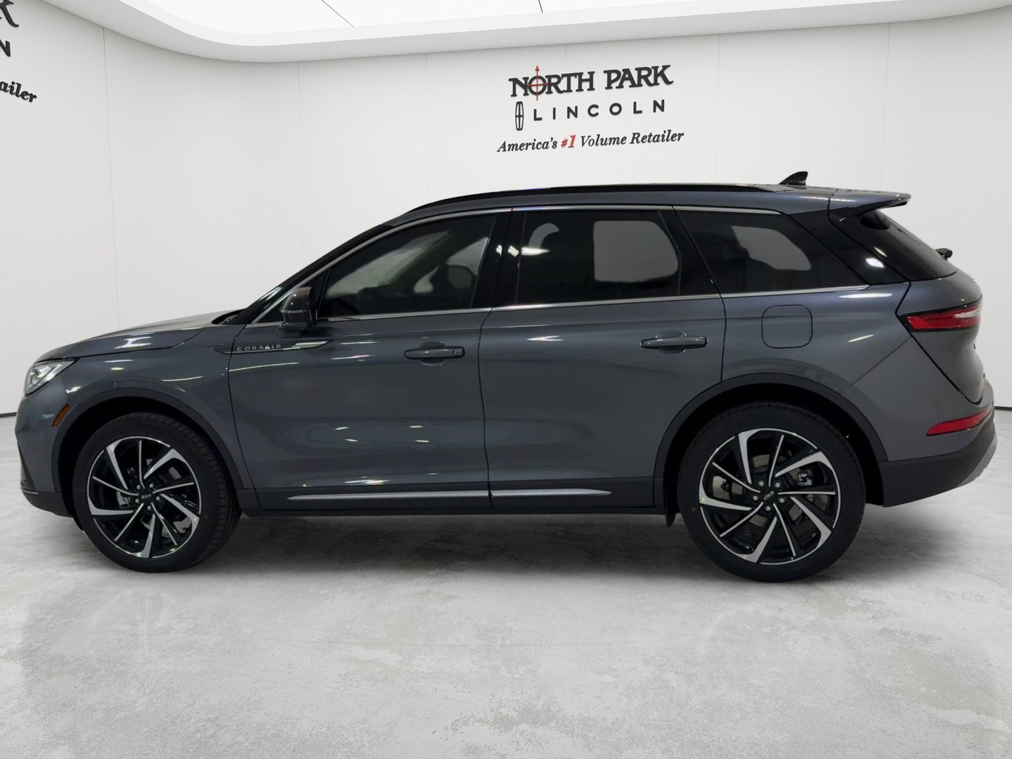 New 2026 Lincoln Corsair Reserve AWD/4WD image 7