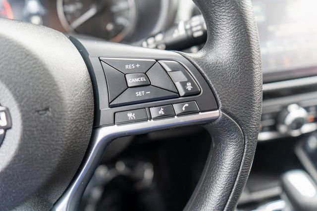 Used 2023 Nissan Kicks SV image 25