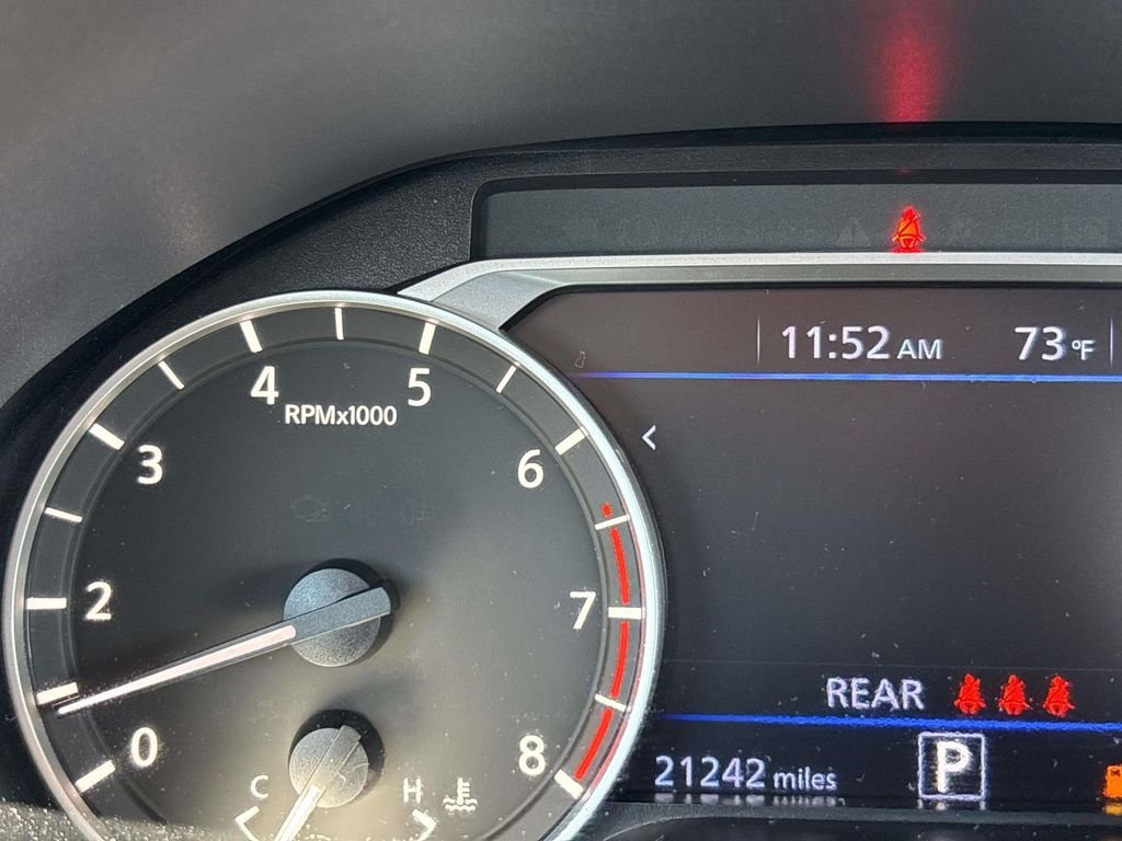 Used 2023 Nissan Altima 2.5 SR AWD/4WD image 18