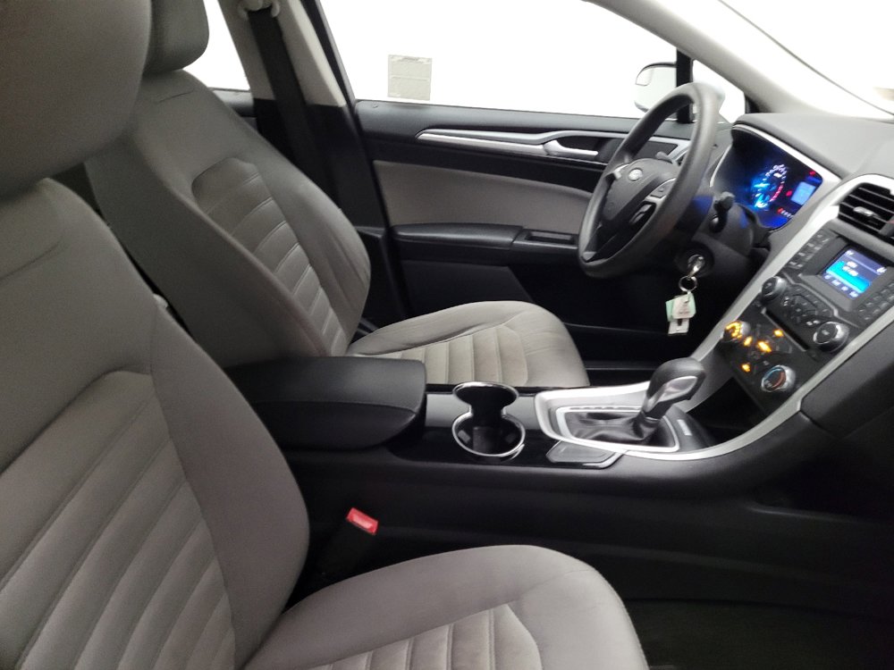 Used 2015 Ford Fusion S FWD image 21