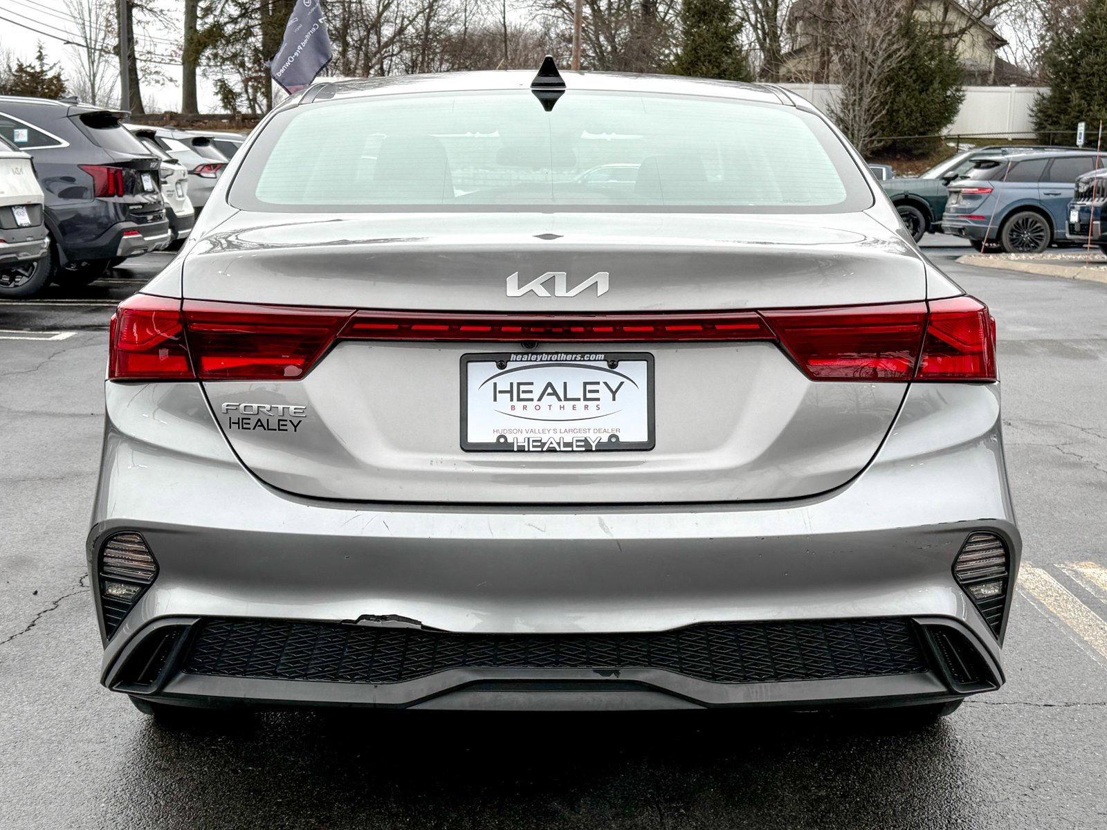 Used 2023 Kia Forte LXS w/ LXS Technology Package image 6