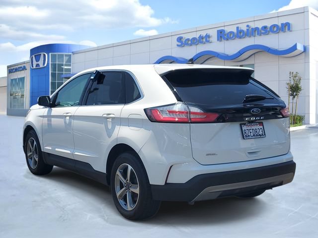 Used 2021 Ford Edge SEL w/ Convenience Package FWD image 3
