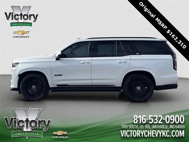 Used 2023 Cadillac Escalade V w/ Heavy-Duty Trailer Package image 3