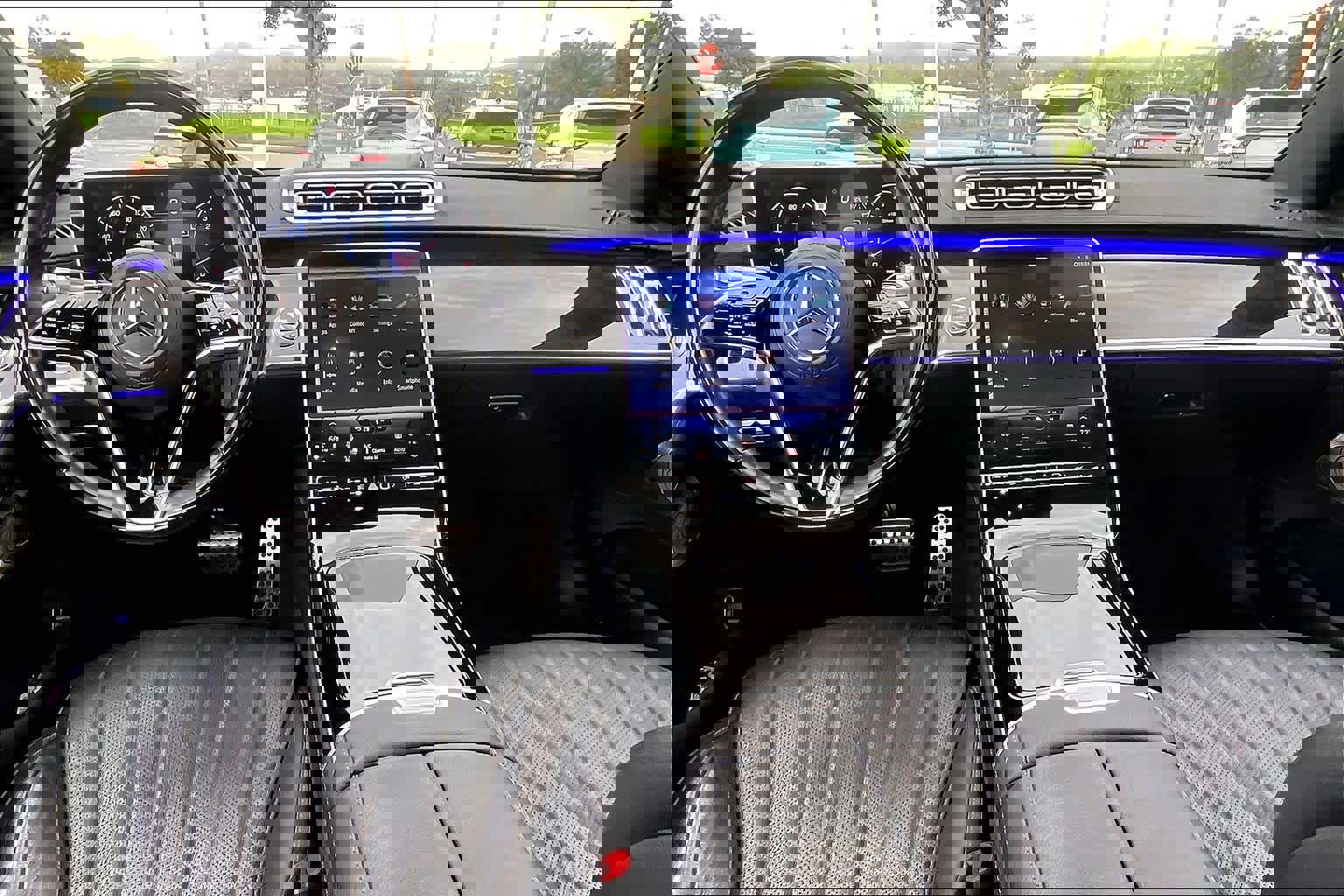 Used 2023 Mercedes-Benz S 500 S 500 w/ AMG Line image 17