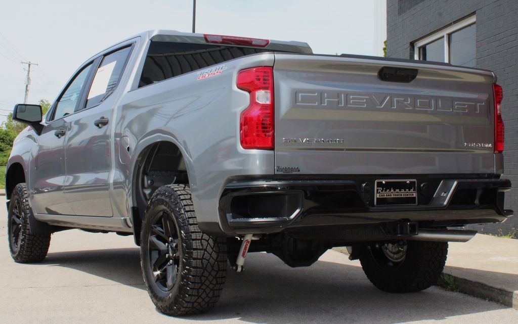 Used 2025 Chevrolet Silverado 1500 Custom Trail Boss AWD/4WD image 16
