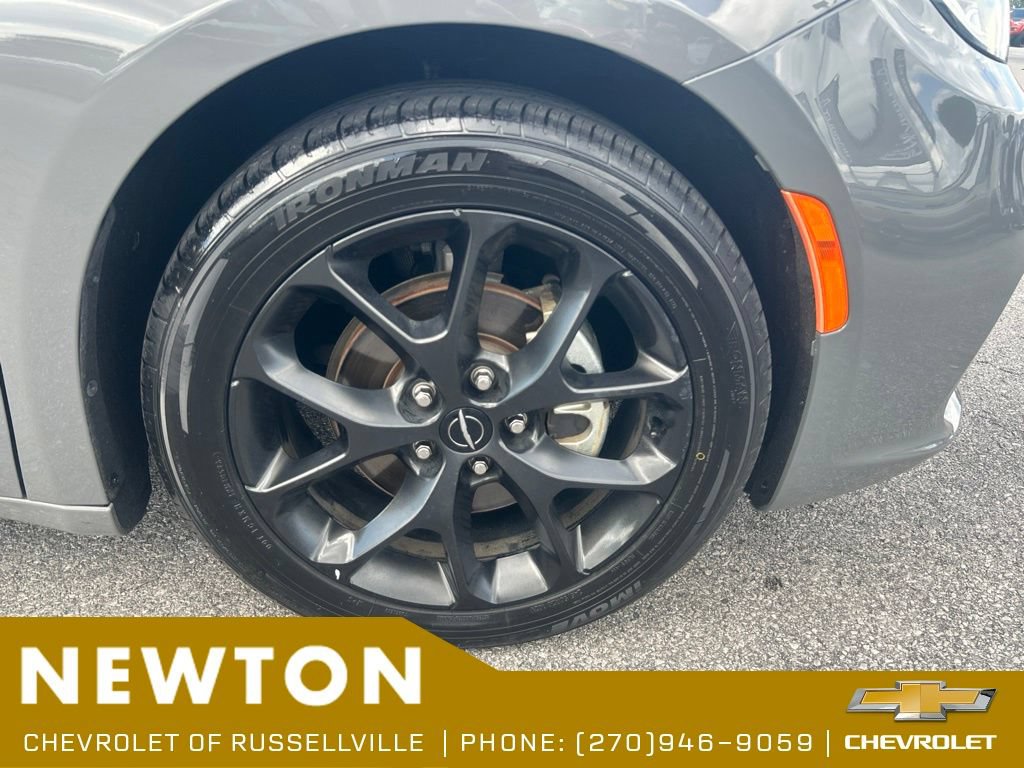 Used 2025 Chrysler Pacifica Limited FWD image 45