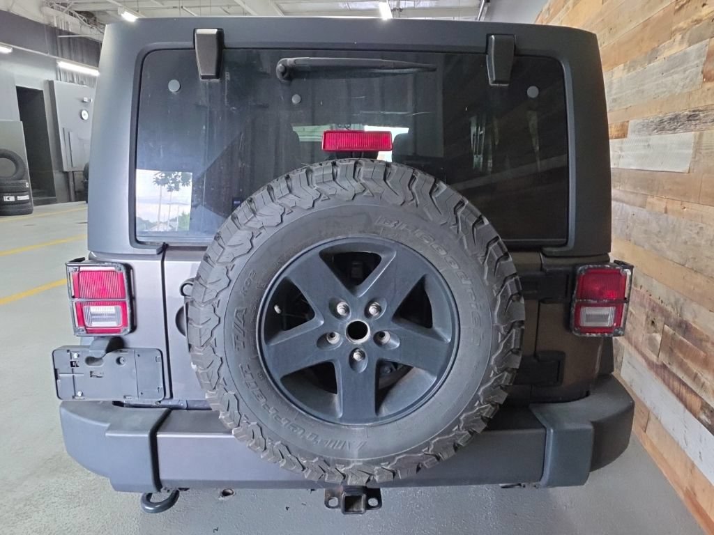 Used 2017 Jeep Wrangler Unlimited Sport AWD/4WD image 5