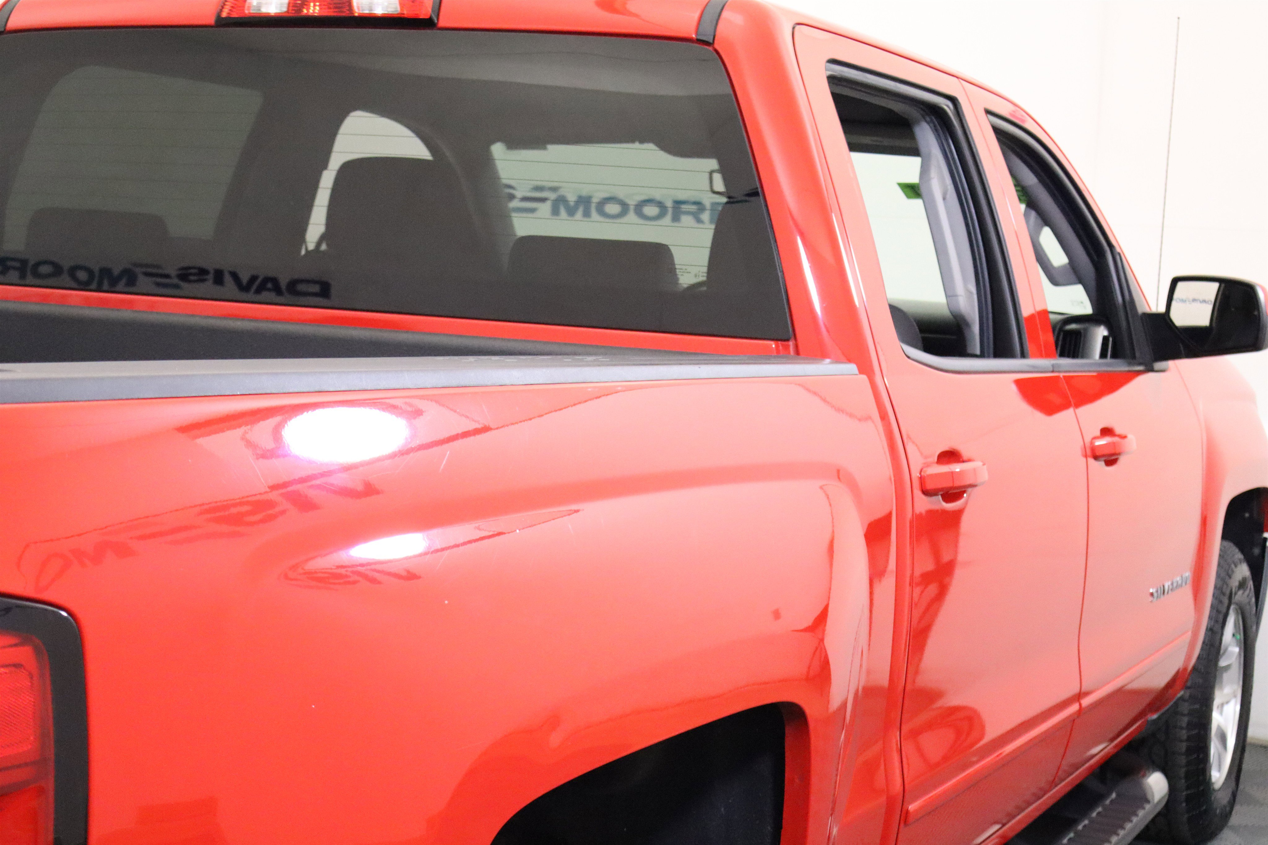 Used 2017 Chevrolet Silverado 1500 LT w/ All Star Edition image 6