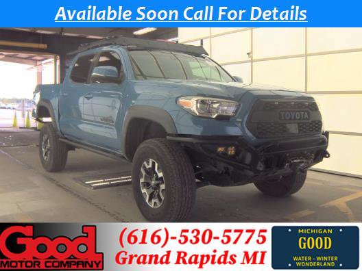 Used 2019 Toyota Tacoma TRD Off-Road AWD/4WD image 1