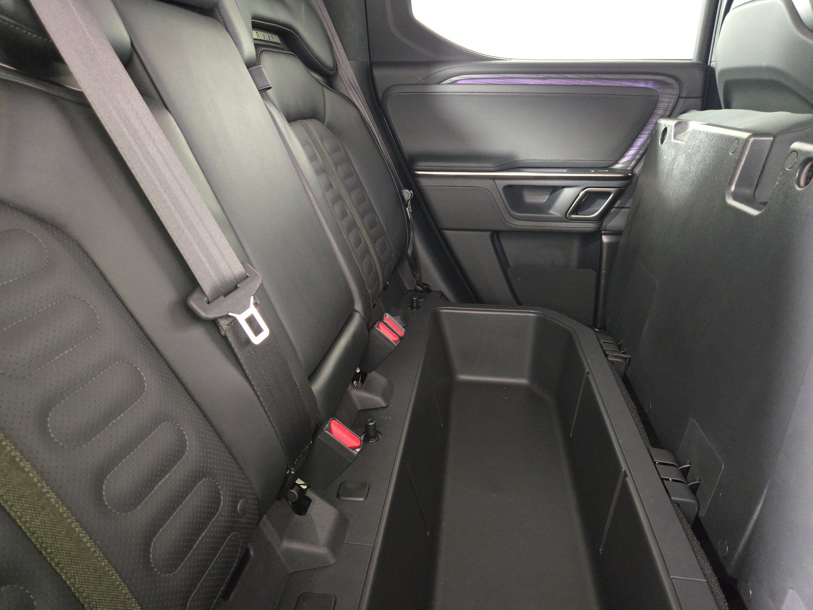 Used 2024 Rivian R1T Adventure AWD/4WD image 24