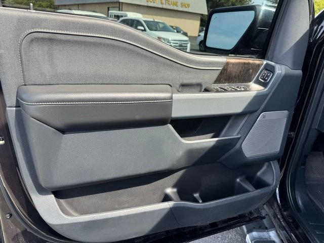 Used 2023 Ford F150 Lariat AWD/4WD image 17