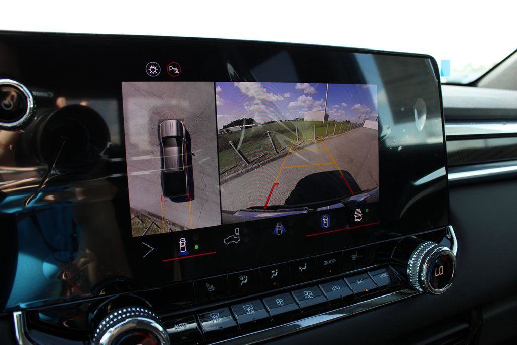 New 2026 GMC Canyon Elevation w/ Convenience Package RWD image 14