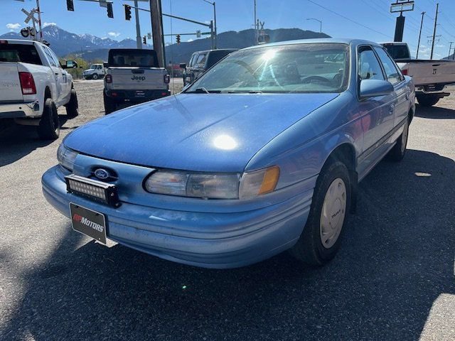 Used 1995 Ford Taurus GL image 4