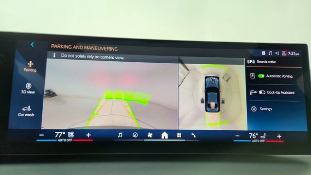 Used 2025 BMW 230i xDrive Coupe image 41