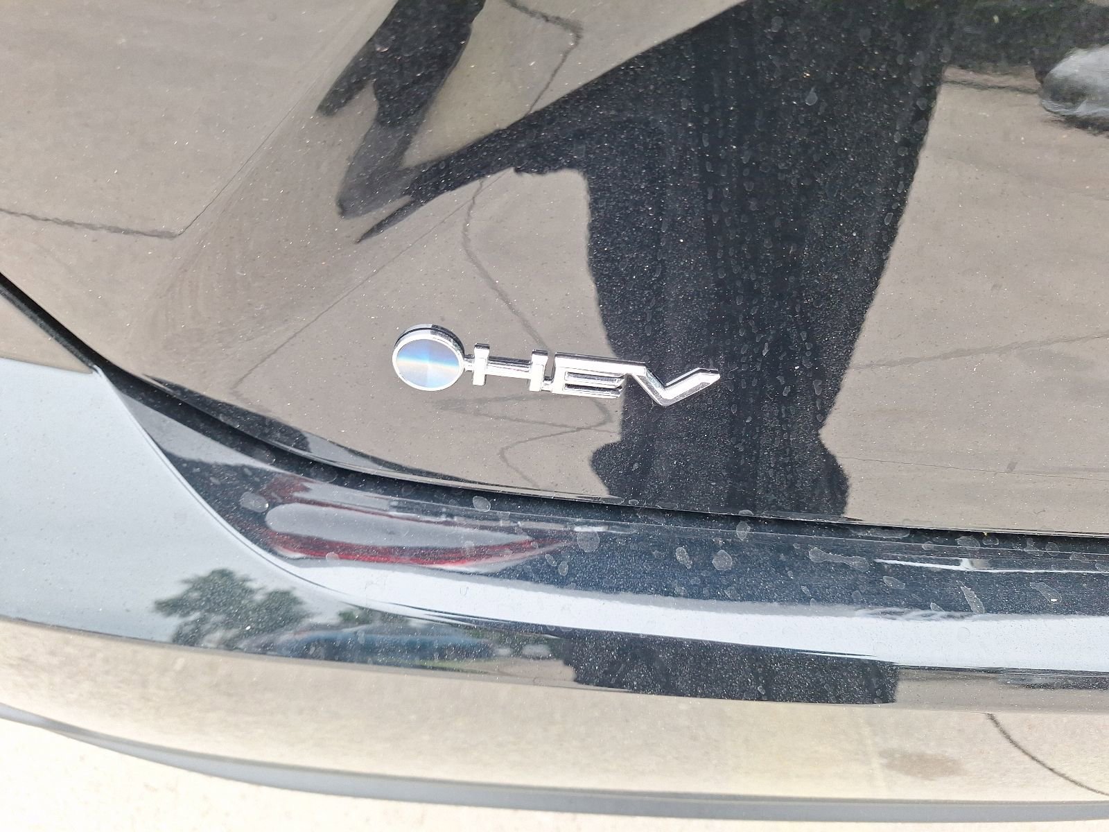 Used 2025 Toyota Camry SE FWD image 13