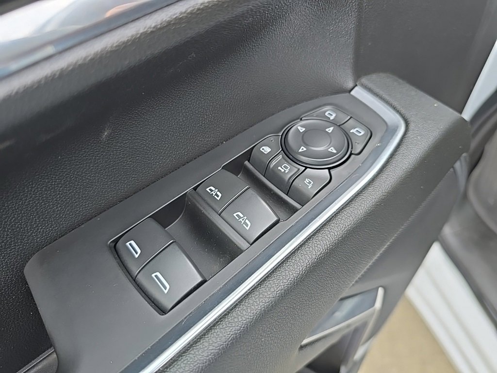 Used 2024 GMC Sierra 3500 SLT image 23