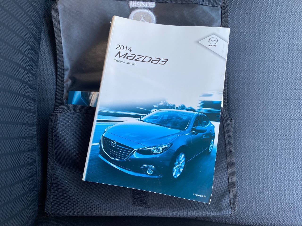 Used 2014 MAZDA MAZDA3 i Sport FWD image 30