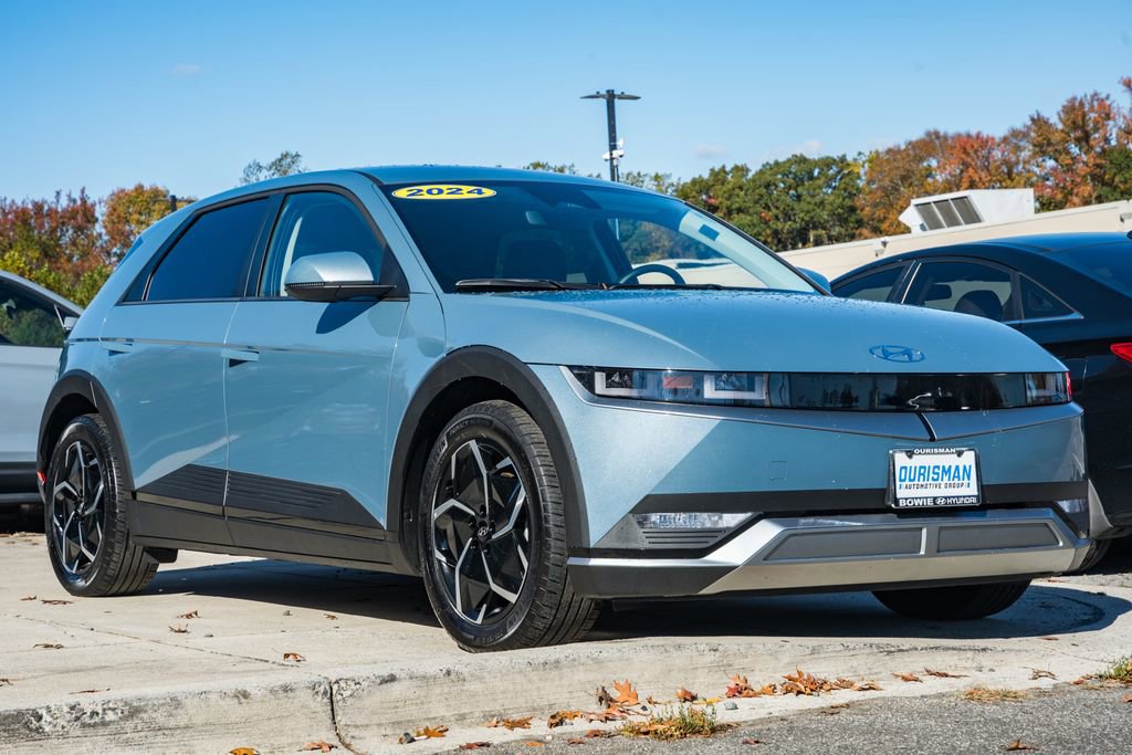 Certified 2024 Hyundai Ioniq 5 SE image 1