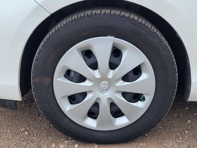 Used 2014 Toyota Prius C Two FWD image 10