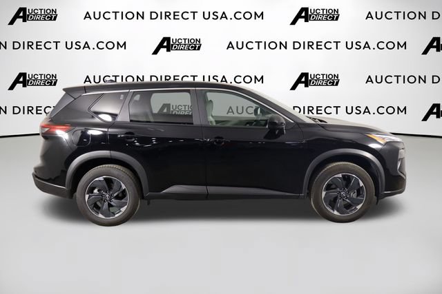 Used 2025 Nissan Rogue SV FWD image 44