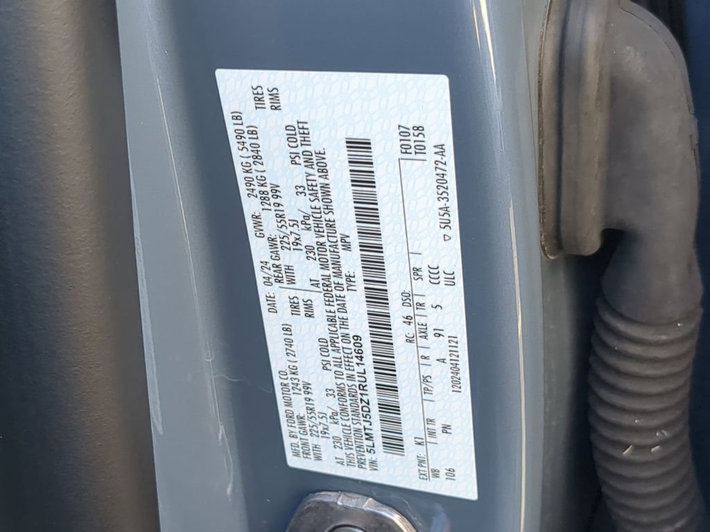 Used 2024 Lincoln Corsair Grand Touring w/ Equipment Group 301A image 36