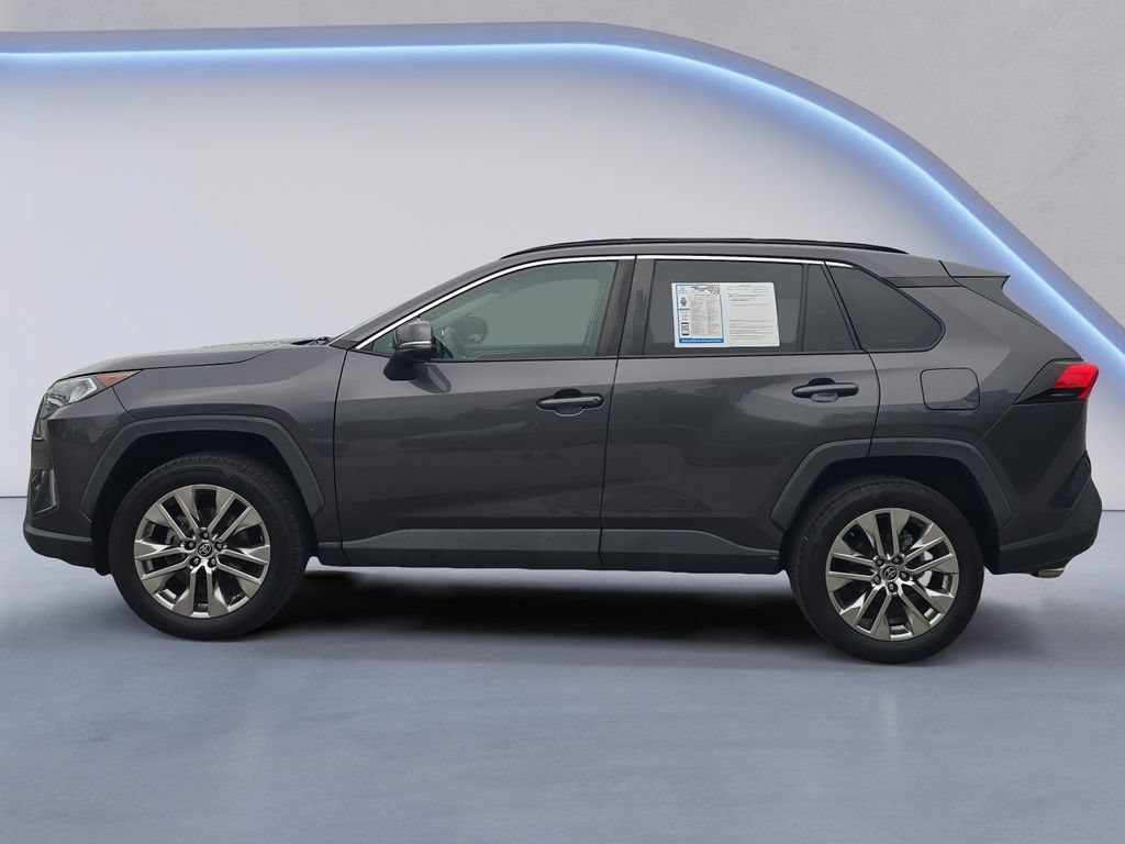 Used 2021 Toyota RAV4 XLE Premium AWD/4WD image 2