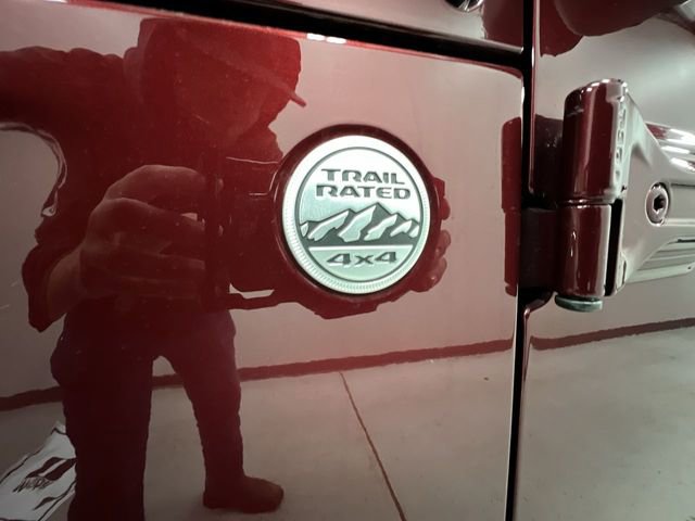 Used 2022 Jeep Wrangler Unlimited Sahara w/ Cold Weather Group image 32