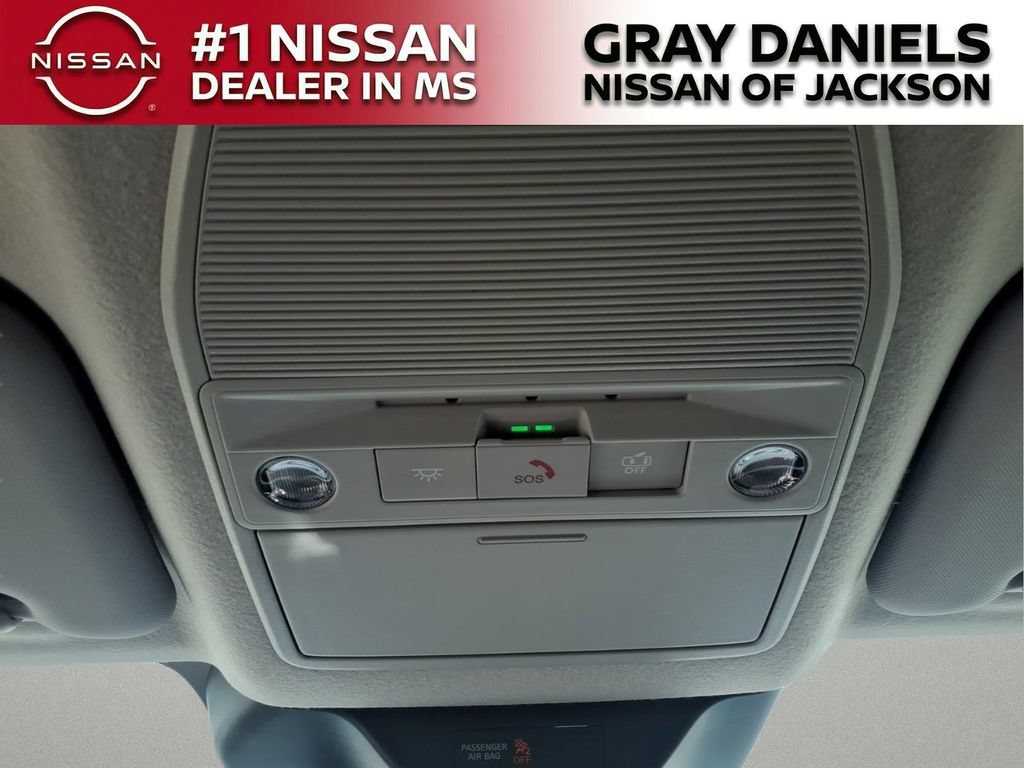New 2026 Nissan Kicks SR AWD/4WD image 21