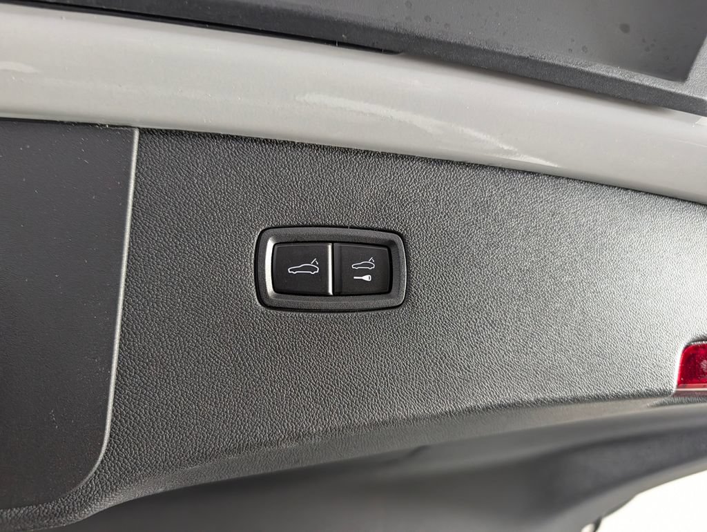 New 2026 Porsche Cayenne S AWD/4WD image 18