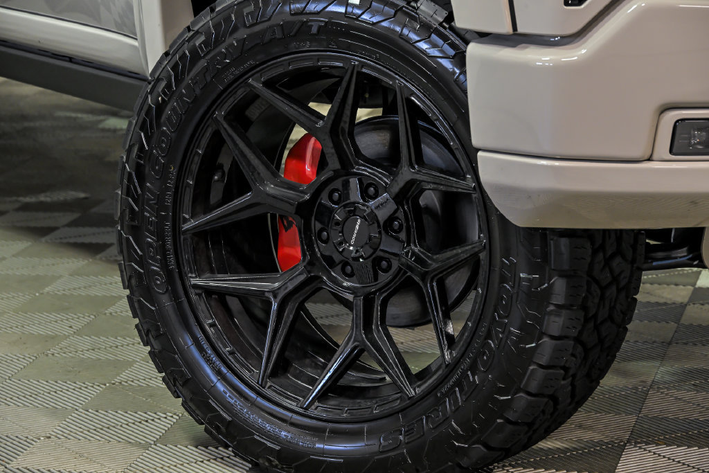 New 2026 GMC Sierra 1500 AT4 w/ Technology Package AWD/4WD image 3