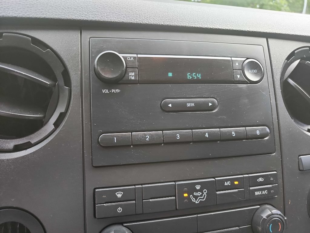 Used 2015 Ford F250 XL RWD image 19
