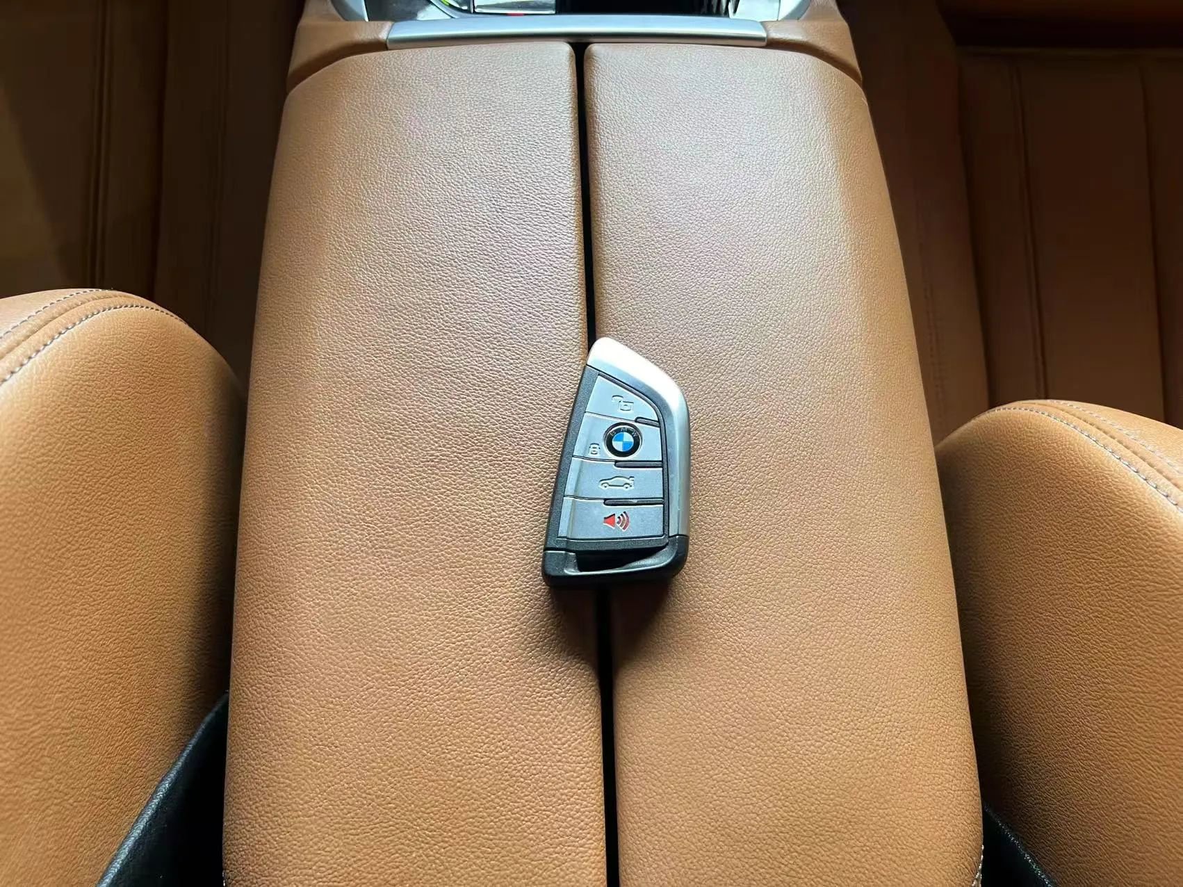 Used 2022 BMW X5 xDrive40i w/ Premium Package image 17