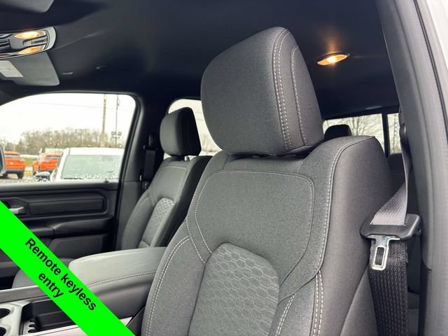 New 2026 RAM 1500 Express AWD/4WD image 12