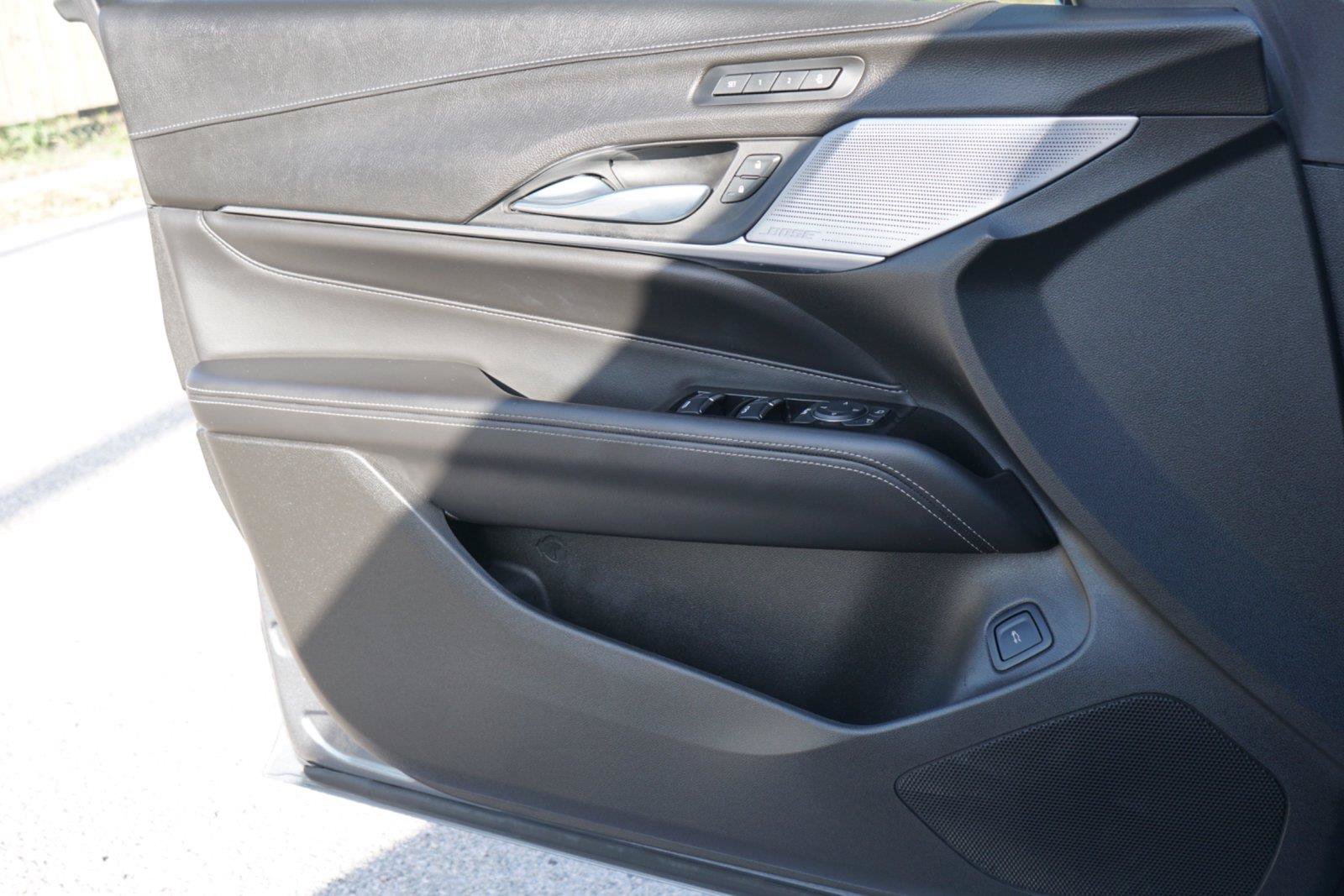 Used 2022 Cadillac CT4 Premium Luxury RWD image 18