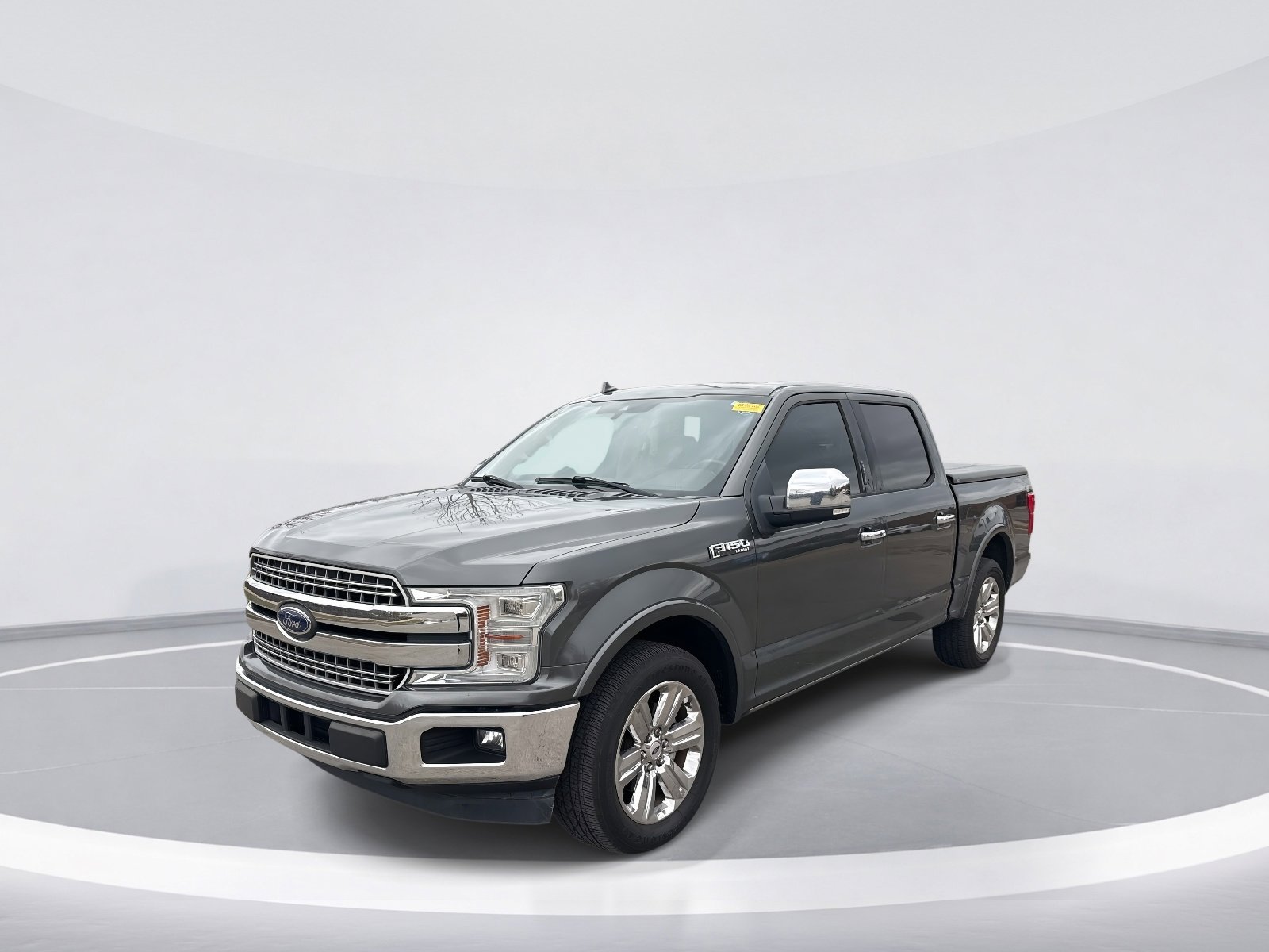 Used 2018 Ford F150 Lariat w/ Equipment Group 502A Luxury image 3