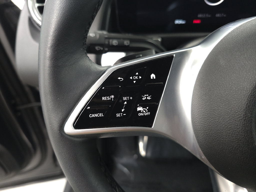 Certified 2026 Mercedes-Benz GLB 250 4MATIC image 11