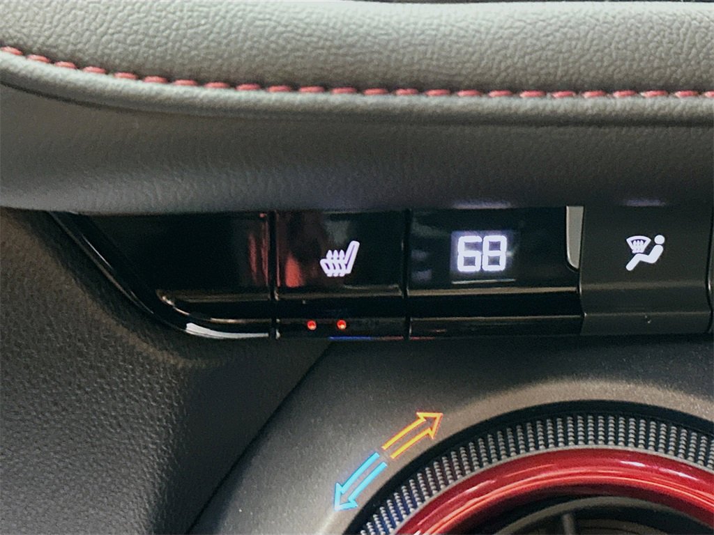 Used 2022 Chevrolet Blazer RS image 21