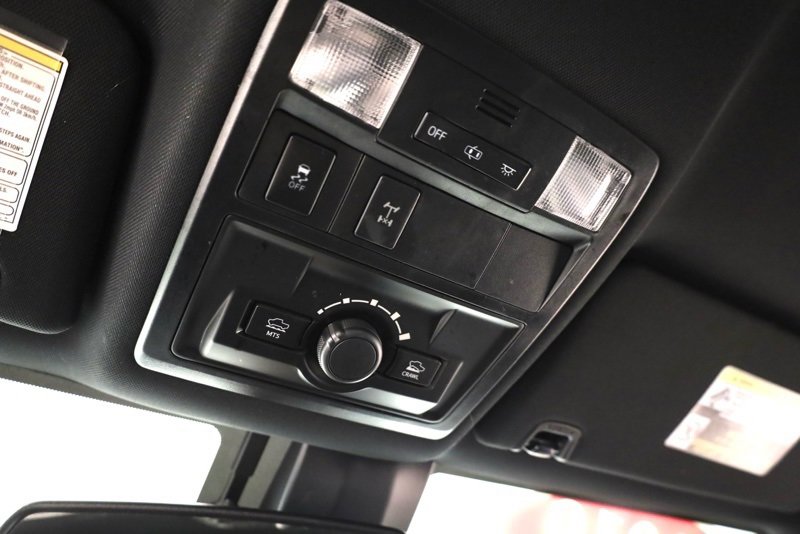 Used 2019 Toyota Tacoma TRD Off-Road w/ Four Season Floor Mat Package image 31